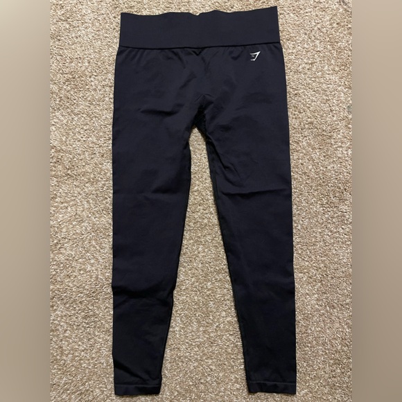 Gymshark Black Skinny Leggings - Picture 2 of 8